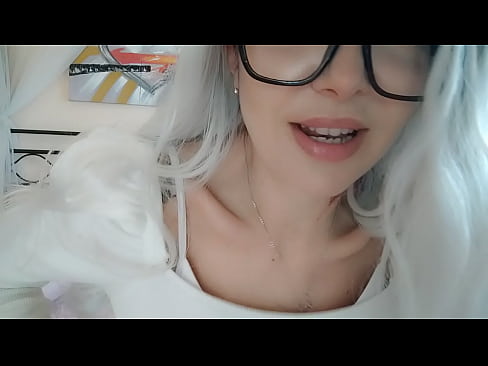 ❤️ leasmhac, ná bíodh náire ort! Tá tógáil gnáth. Foghlaimíonn leasmháthair í féin a rialú ☑ Porn crua linn ﹏
