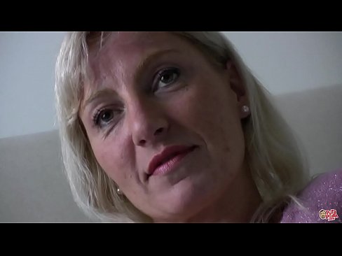 ❤️ An mháthair fucked againn go léir ... Mhuire, tú féin a iompar! ☑ Porn crua linn ﹏